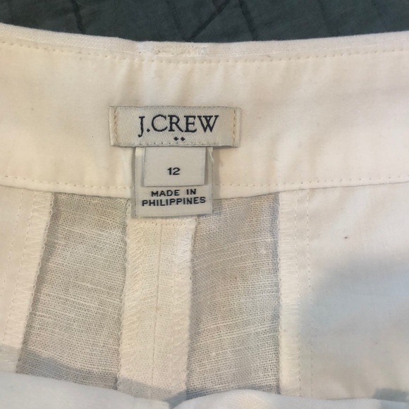 Scalloped shorts - Picture 3 of 5